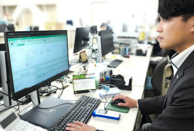社員の1日_業務開始